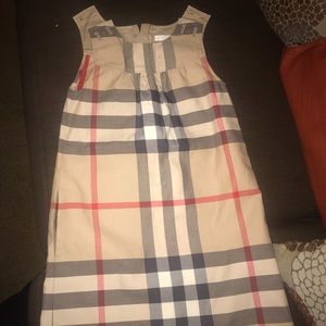 Kids Burberry dress size 8yrs, excellent condition